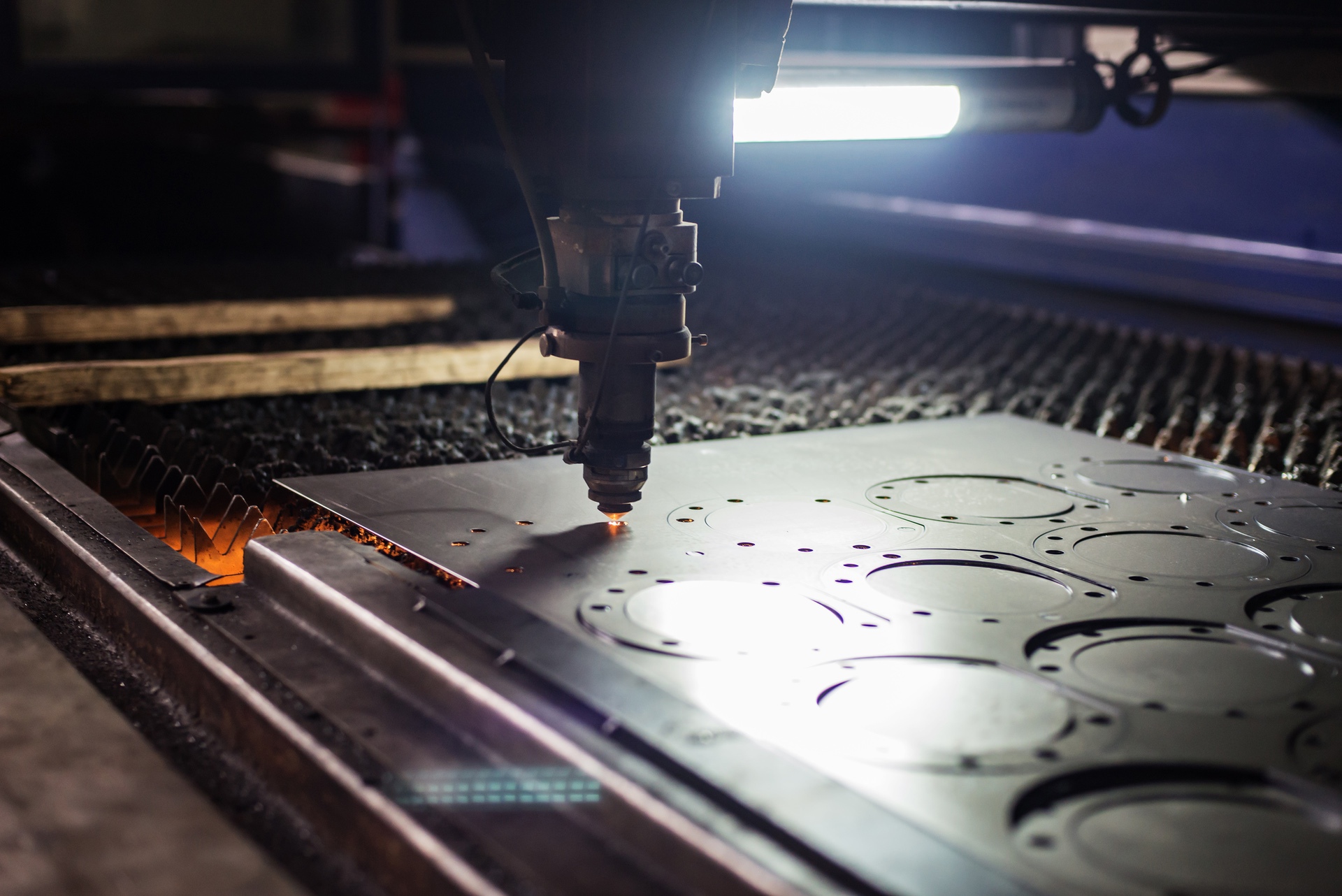 Laser Cutting Machine Cutting Steel Plate in Factory